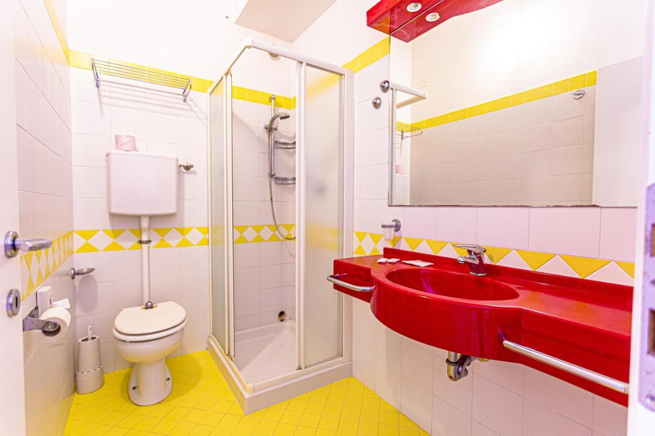 Hotel Continental Μπελάρια-Ιτζέα Μαρίνα Εξωτερικό φωτογραφία