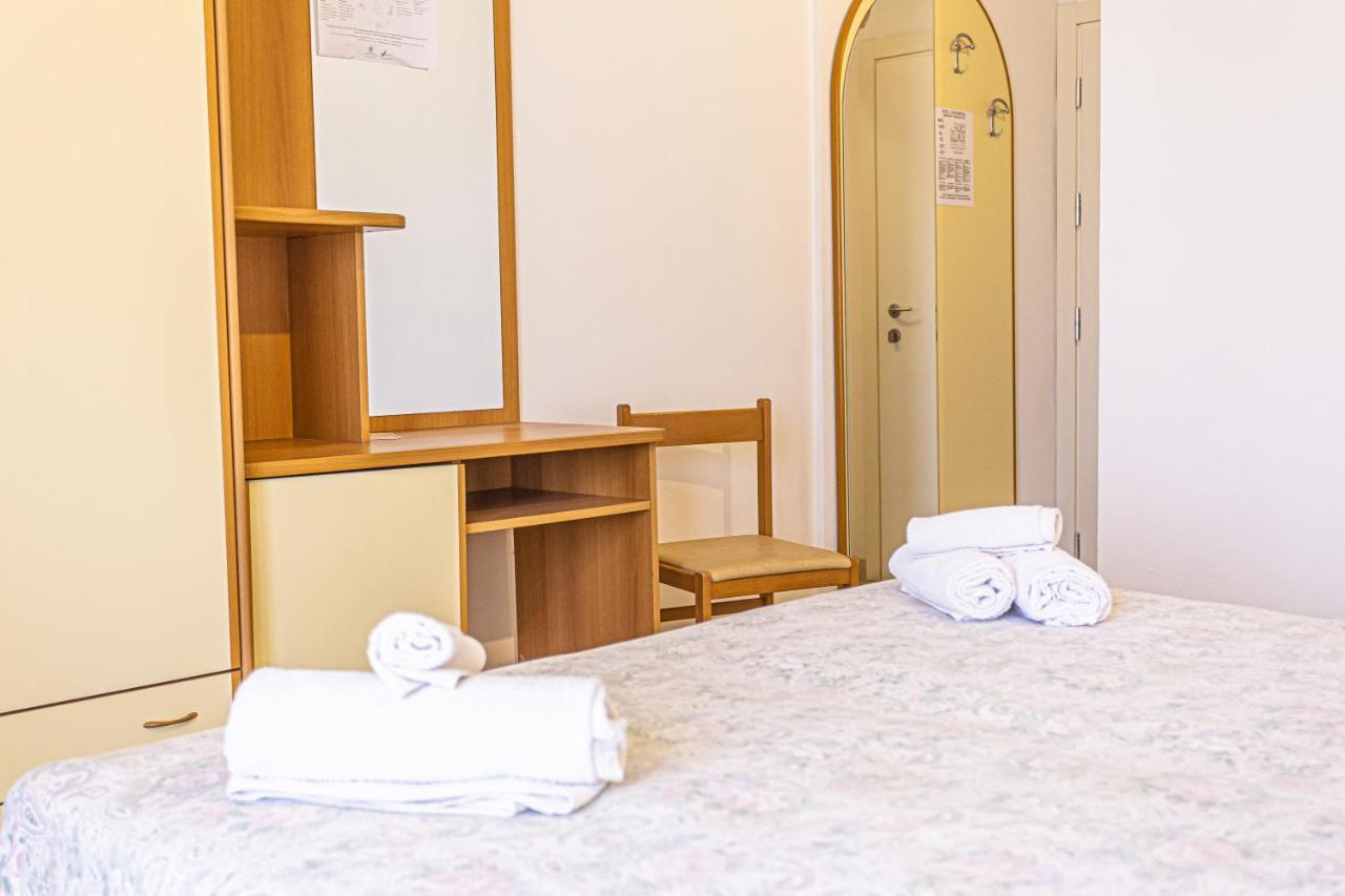 Hotel Continental Μπελάρια-Ιτζέα Μαρίνα Εξωτερικό φωτογραφία