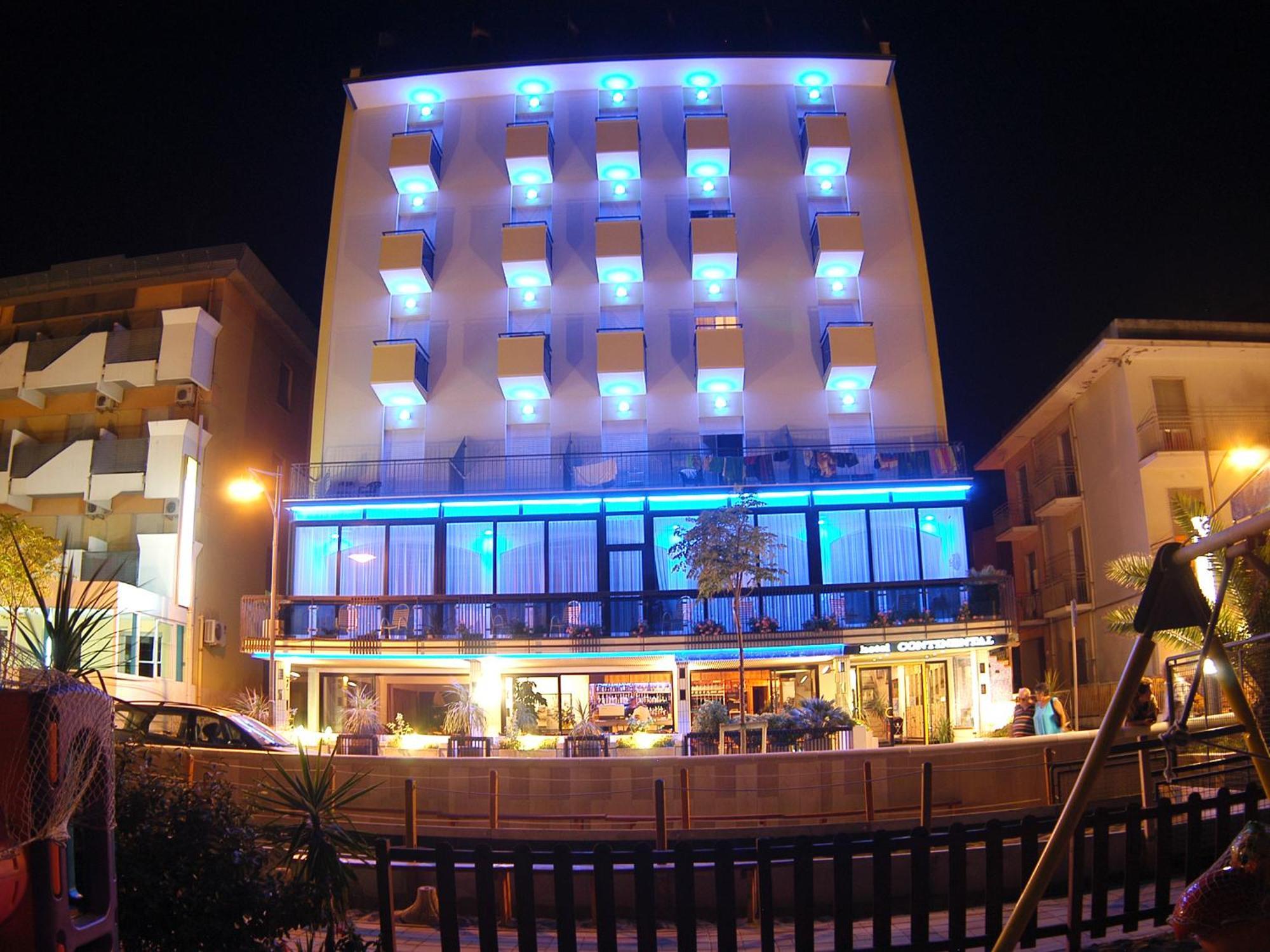Hotel Continental Μπελάρια-Ιτζέα Μαρίνα Εξωτερικό φωτογραφία